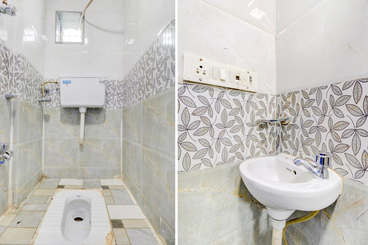 Oyo 70661 Hotel Al Makkah Managed By Hotel Paris Мумбай Екстериор снимка